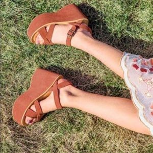 Kork-Ease X Free People Heights Platform ‘Elysse’ Platform Wedge Sandals in Rust
